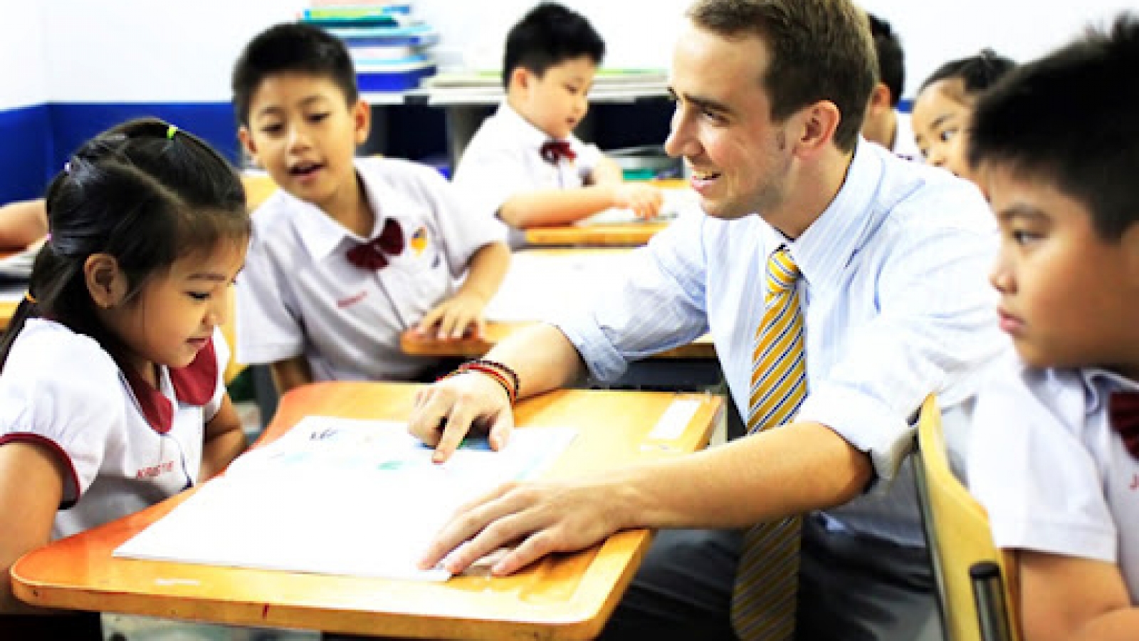 Top 5 Lớp Dạy Tiếng Anh tốt nhất tại Châu Đốc